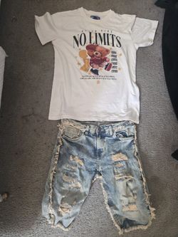 Boys Shorts & 2 Shirts, 10-12 $25