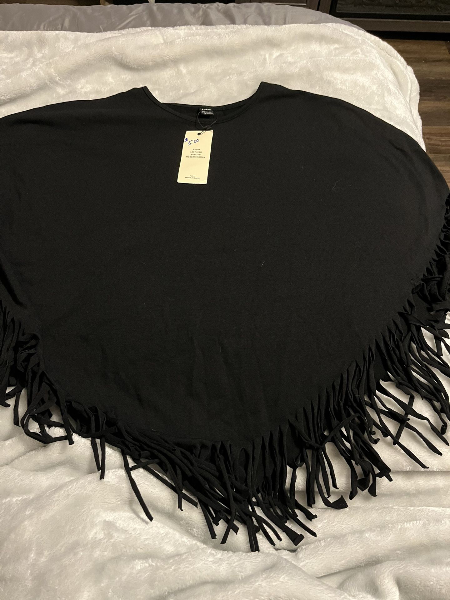 Fringe Poncho New