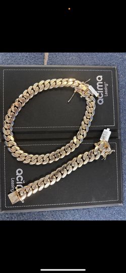 10kt Cuban Link Chain And Bracelet Set / 947g Total 