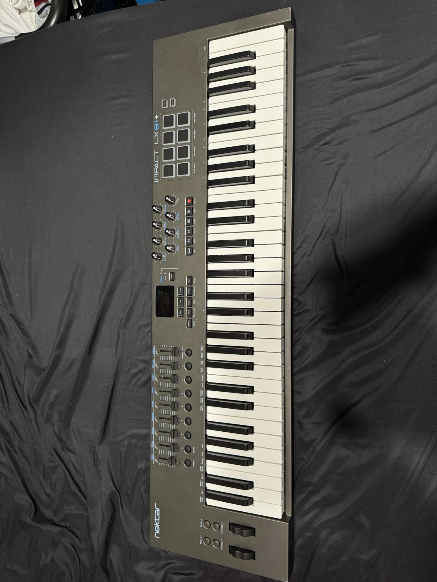 Nektar Impact LX61+ Keyboard Controller