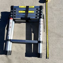 A Frame Collapsible Ladder