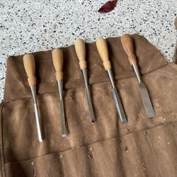 Lie Nielsen Chisel Set