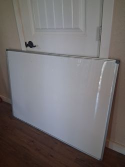 Large ,Dry Erase Board, message board white board