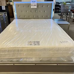 Grey 3Pcs Set (Velvet Q. Bed w/Led , Dresser, Nightstand) BIG SALE 💥