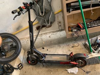 Ienyrid Electric Scooter