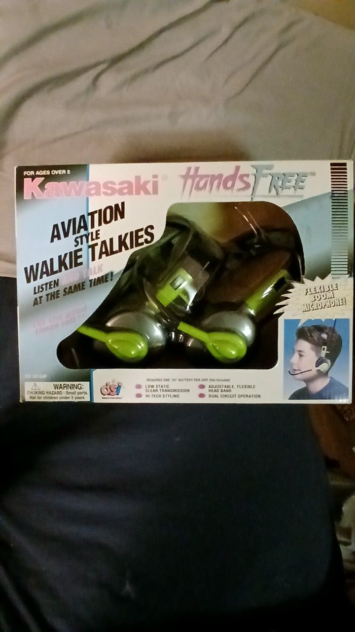 Walkie Talkie "Aviation Style "