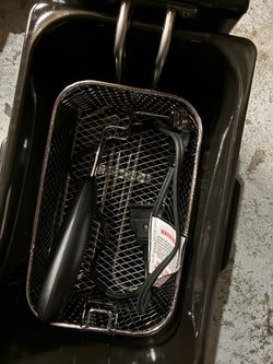 Electric Deep Fryer with Basket