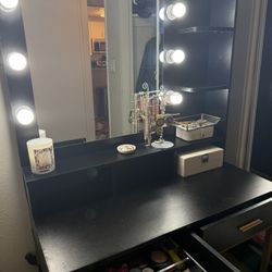 Tribesigns Vanity Table Set with Lighted Mirror & Stool, Makeup Vanity Dressing Table with 9 Lights, 2 Drawers and Storage Shelves for Bedroom, Gold V