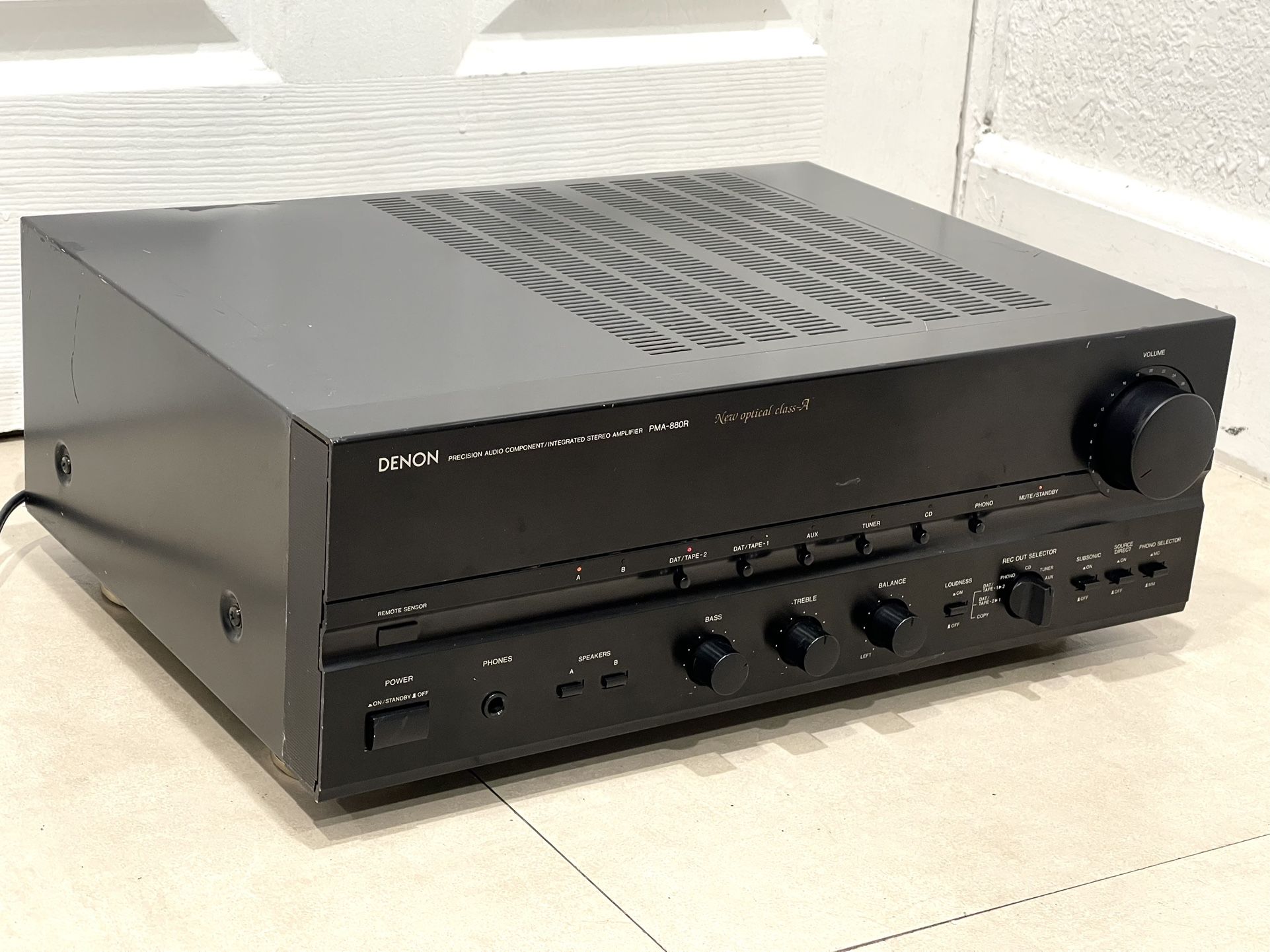 DENON Integrated Stereo Amplifier PMA-880R