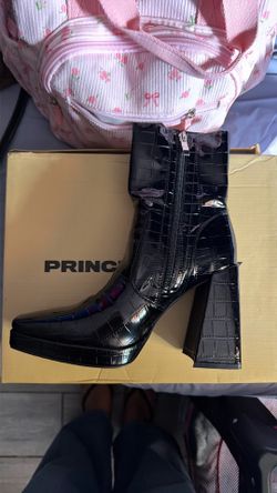 Princess Polly Boots