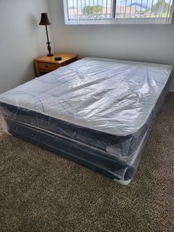NEW QUEEN-SIZE MATTRESS AND BOX SPRING