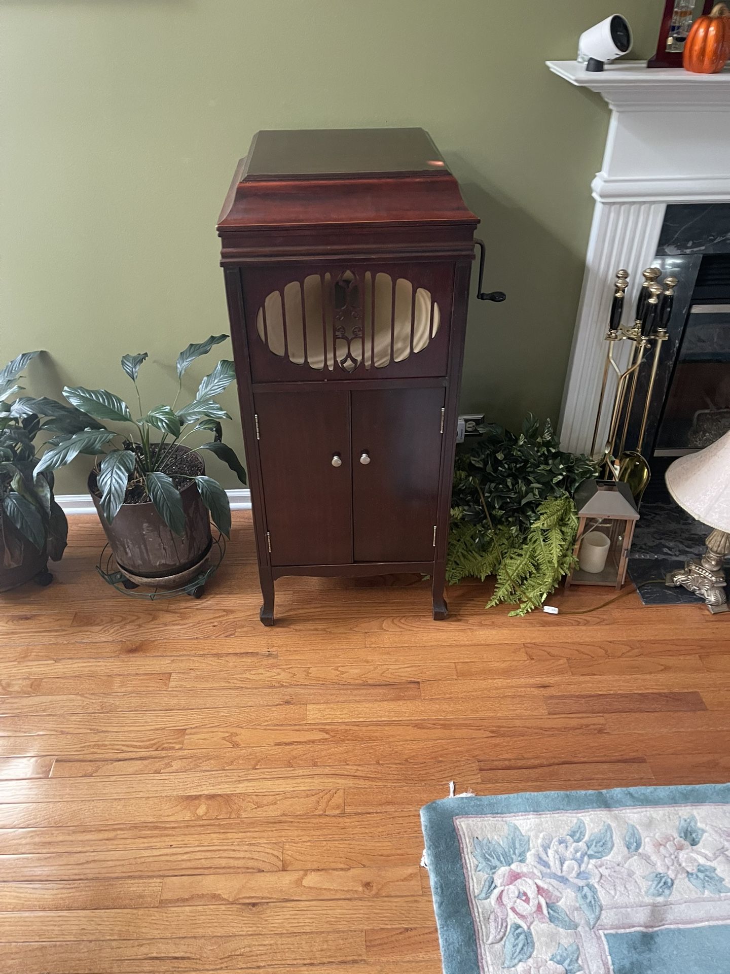 Brunswick Vintage Phonograph