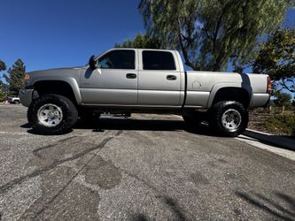 2003 GMC Sierra 2500hd Crew Cab