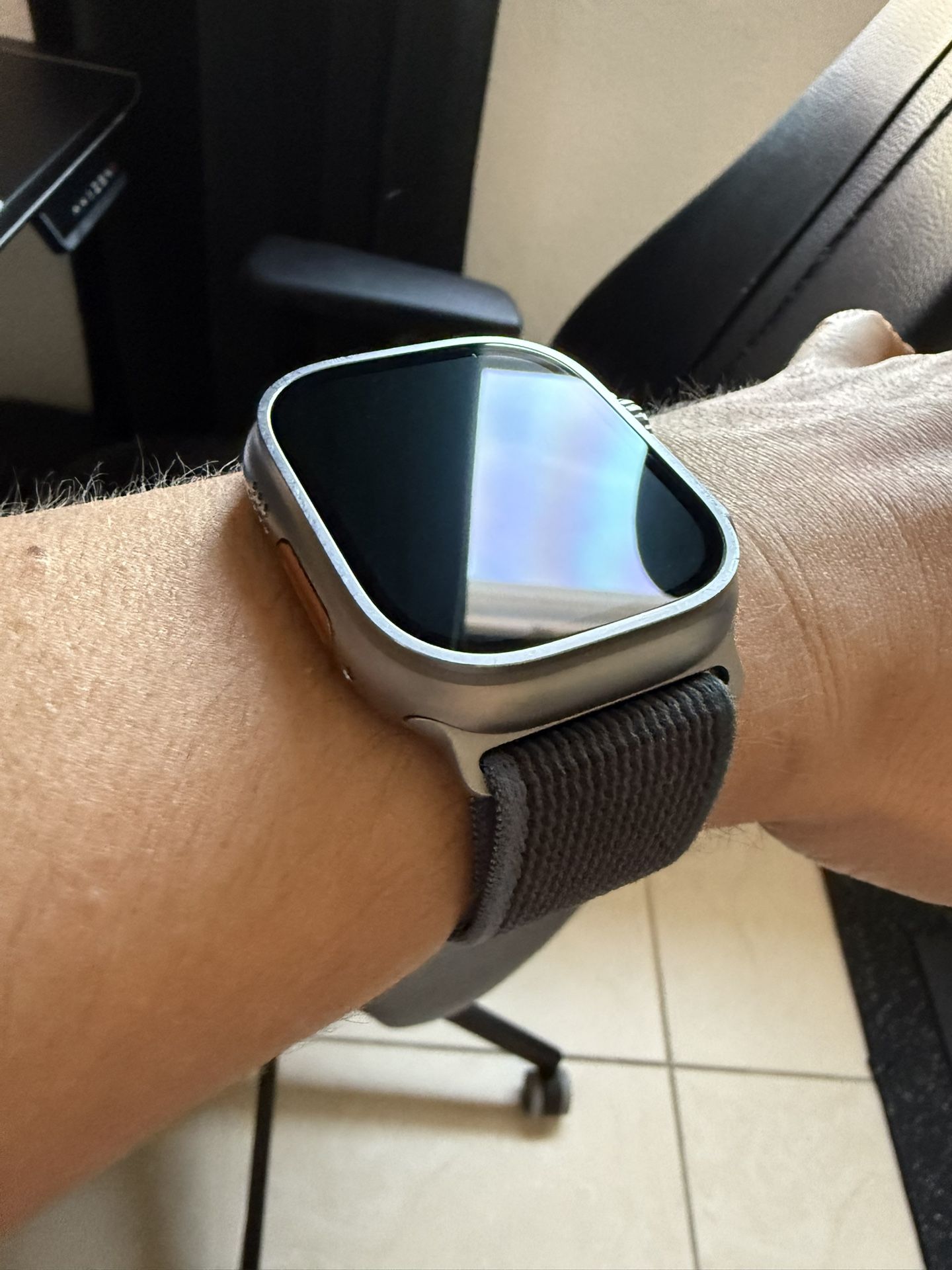 Apple Watch Ultra 2 - DEC2023 ***