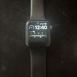 Apple Watch Series 5 