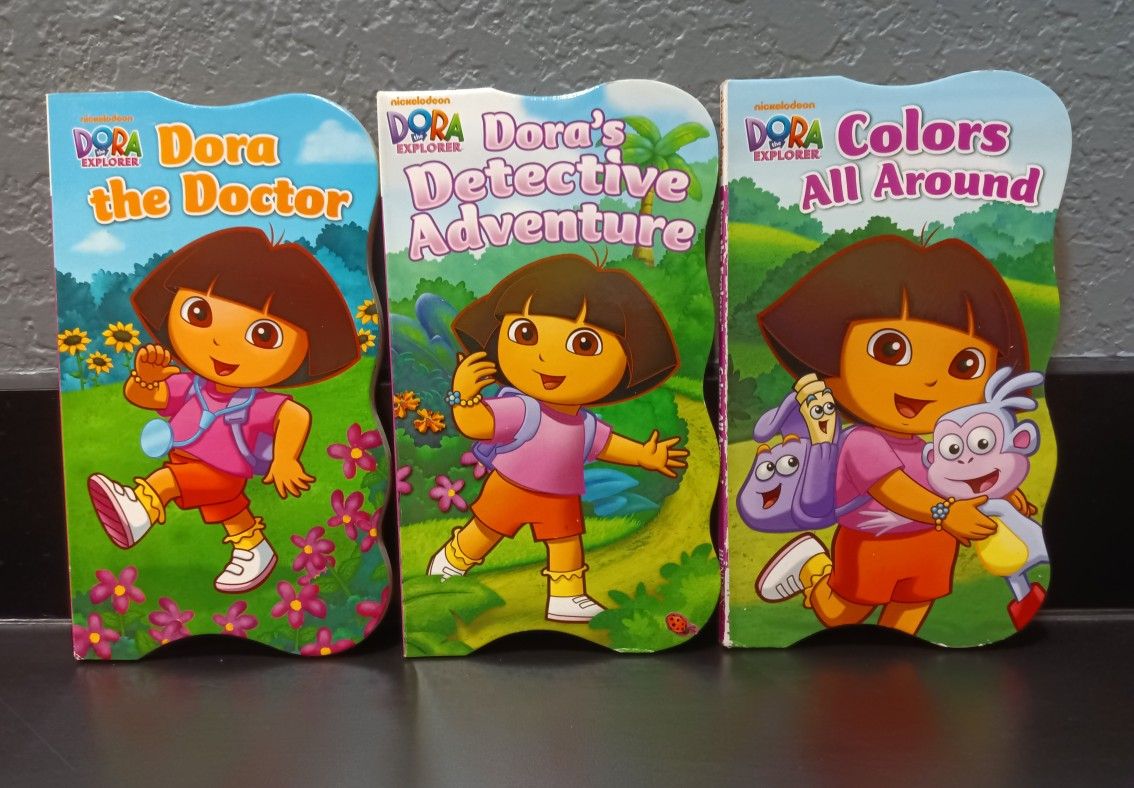 5" x 8 1/2" Dora the Explorer board books