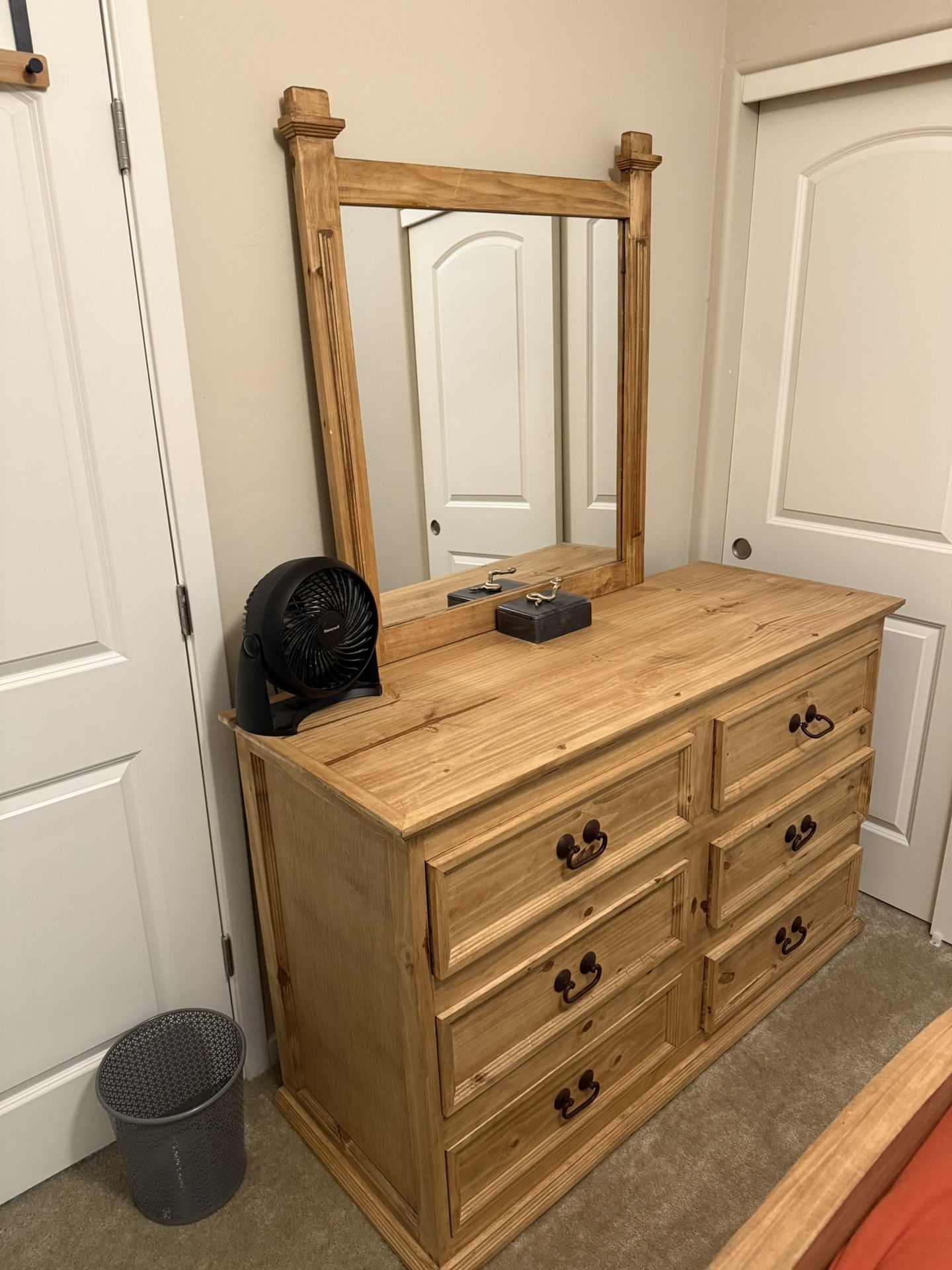 Hacienda Dresser W Mirror