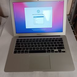 2017 Apple MacBook Air 