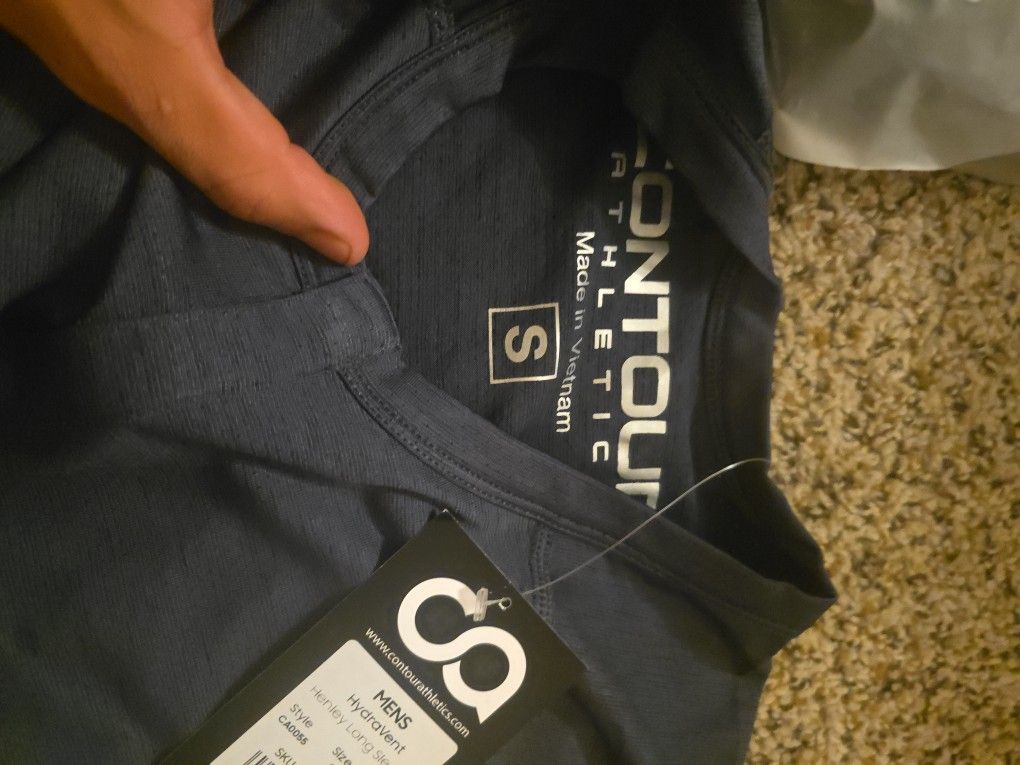 👉 “🔥 5 for $25 or $5 Each – Men’s Black Hydravent Henley Long Sleeve (Size Small)”