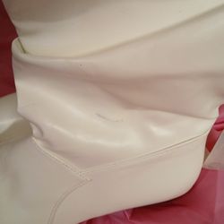 Woman's White Boots