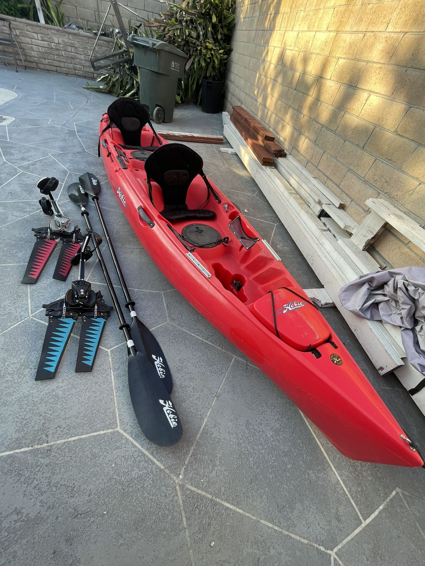 2014 Hobie Oasis Tandem Pedal Drive Fishing Kayak Lowrance Hook2 7X TS