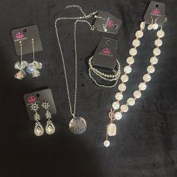 Assorted Jewelry 