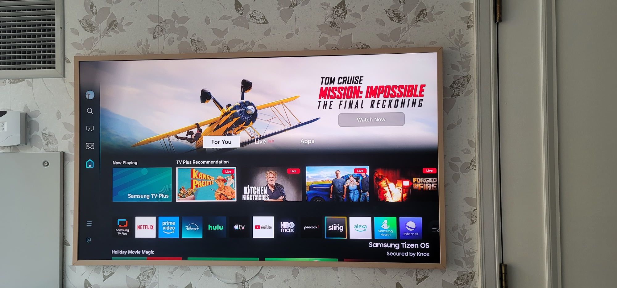 2022 50” Samsung Frame TV