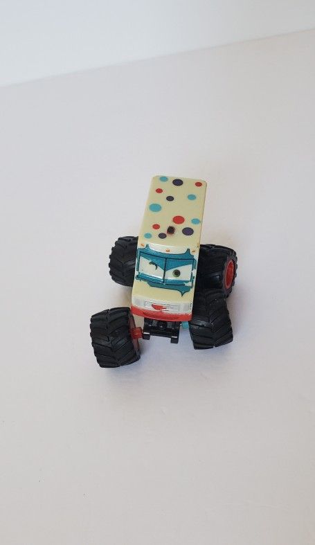 Disney Pixar Cars Toon I-Screamer