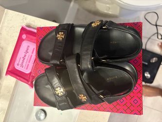 Tory sandals