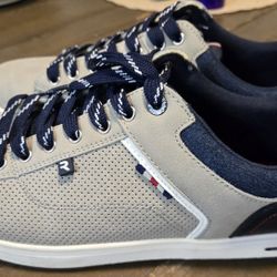 Mens Shoes size 10.5 
