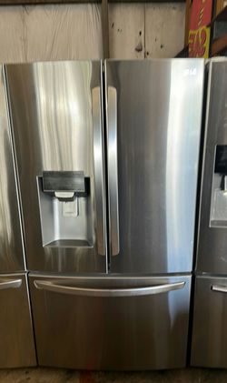 LG 3-Door French Door Refrigerator