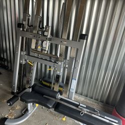 TuffStuff Evolution Power Cage w/ bench & 200lb weight stack