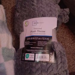 Plush Throw 