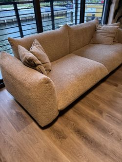 Teddy Sofa With 2  Swivel Barrel Chairs 