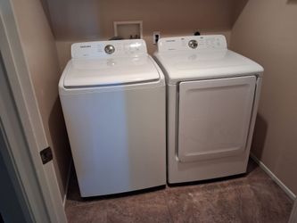 Samsung washer and dryer set