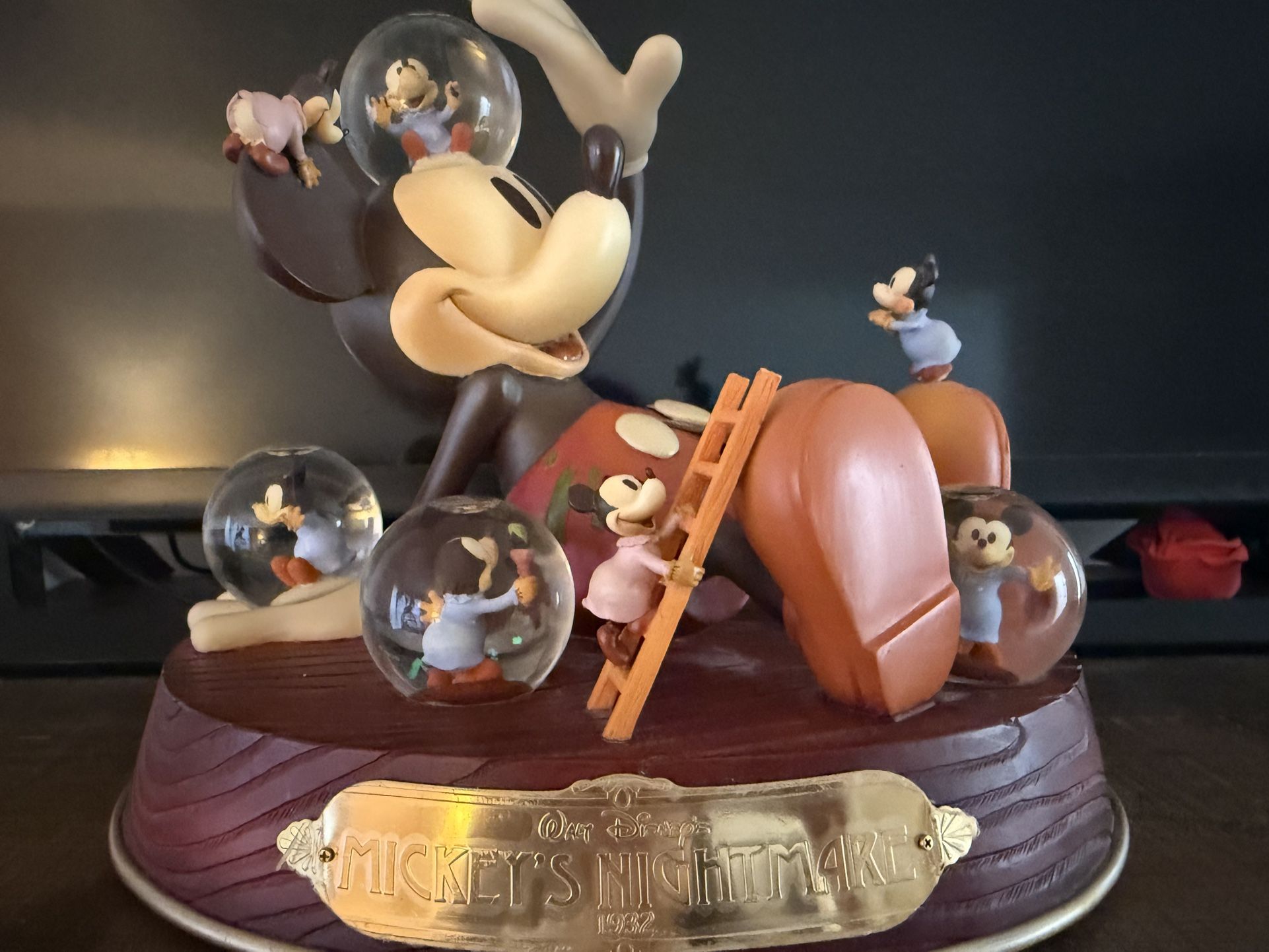 Disney Micky’s Nightmare snowglobe