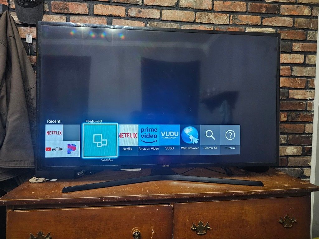 55' Samsung Tv