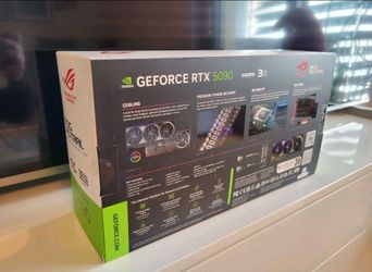 Brand New Asus ROG Astral Nvidia Geforce
RTX 5090 32GB OC O32GB