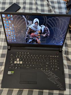 Asus G712LU  Gaming Laptop