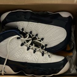 Jordan 11's Retro