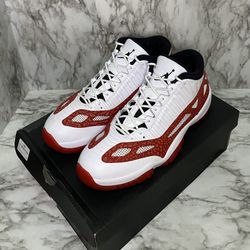 VNDS Jordan 11 Low IE Sz 11.5