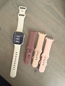 Apple Watch 45mm + Extra Bands with Charger
