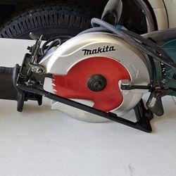 Circular Saw (Hypoit) 7.25inch- Makita