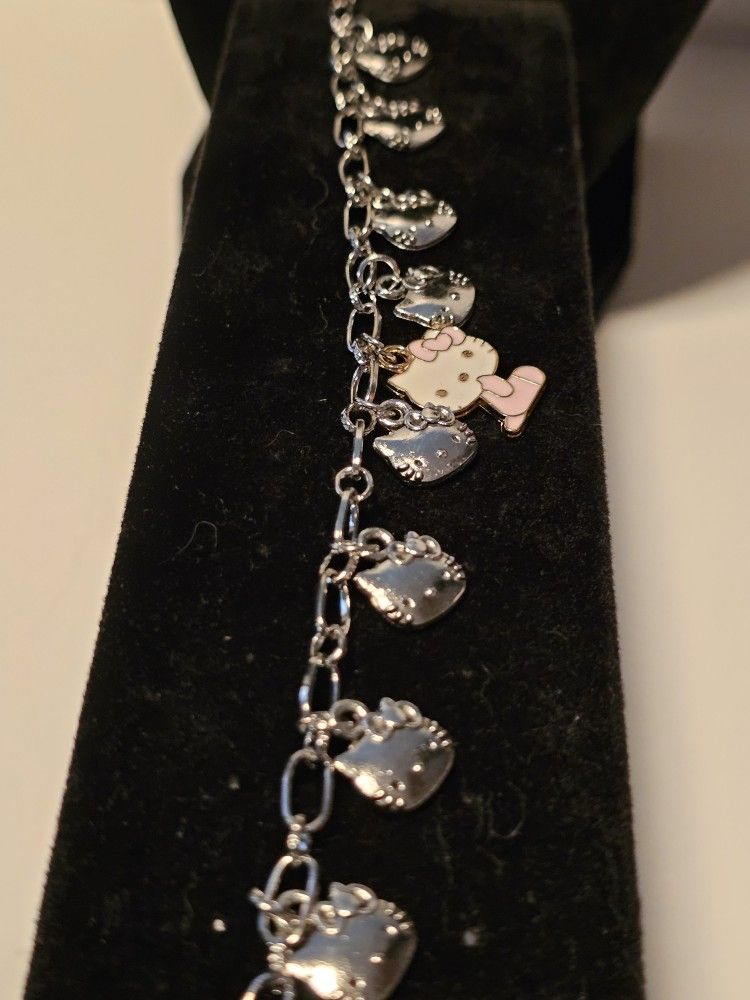 New Hello Kitty Charm Bracelet