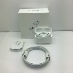Apple AirPods Pro 2nd Generation With MagSafe Case USB-C White MQD83AM/A