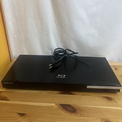 Samsung BD-C5500 BluRay DVD Player No Remote Blu ray not working DVD Works Used Good Condition $20 Meet Up In Irving @dfwgoods 