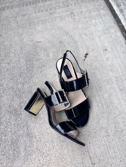 Jones New York Edna Black Patent Ankle Strap Block Sandal size 6