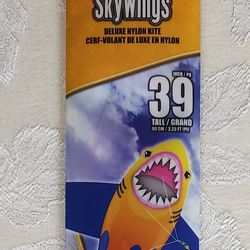 NEW--Large Deluxe Kite With String & Handle