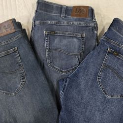 3 pairs of mens LEE straight fit tapered leg jeans  38 × 30 (used)