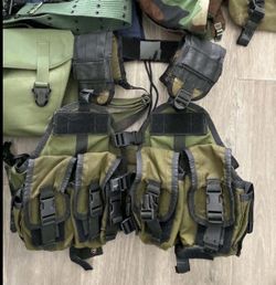 ORIGINAL SOE SPECIAL OPERATIONS EQUIPMENT PATROL VEST LBV & BUTTPACK OLD GEN OD/BLK
